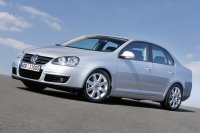 z_volkswagen_jetta_v_1024x768