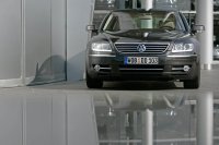 volkswagen-phaeton_2009_1