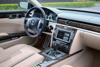 volkswagen-phaeton_2011_a1_interier