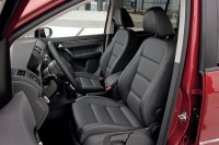 2011_volkswagen_touran_interier2